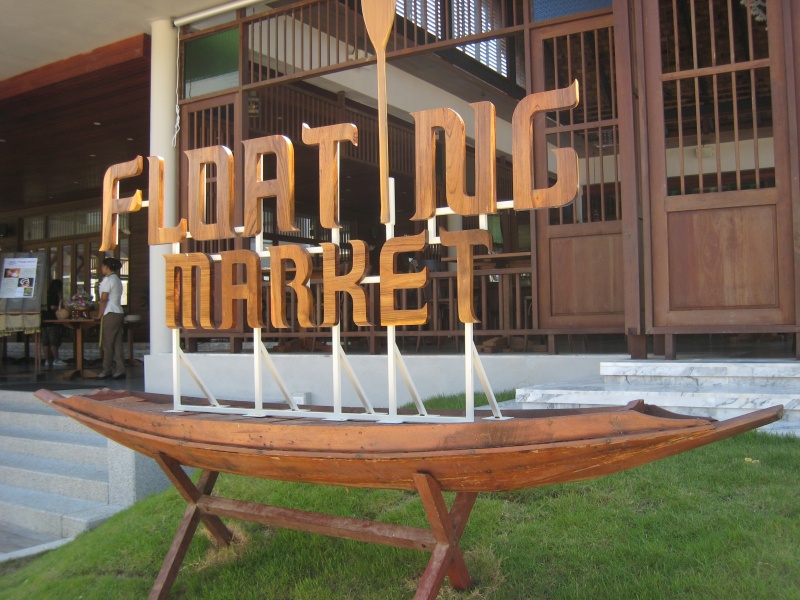 The Floating  Market  Restaurant by The Sands